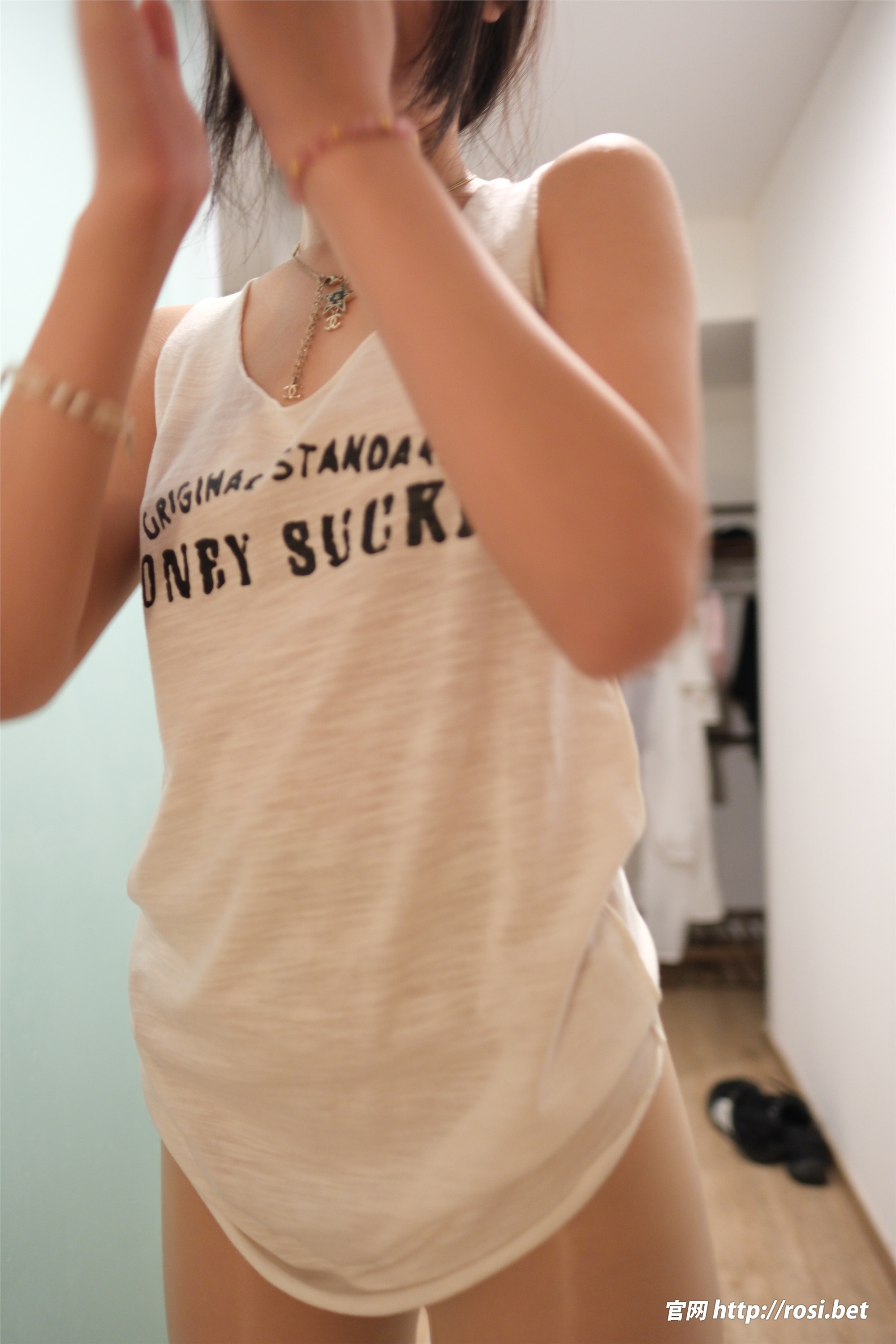 ROSI写真 2024.11.26 NO.4740